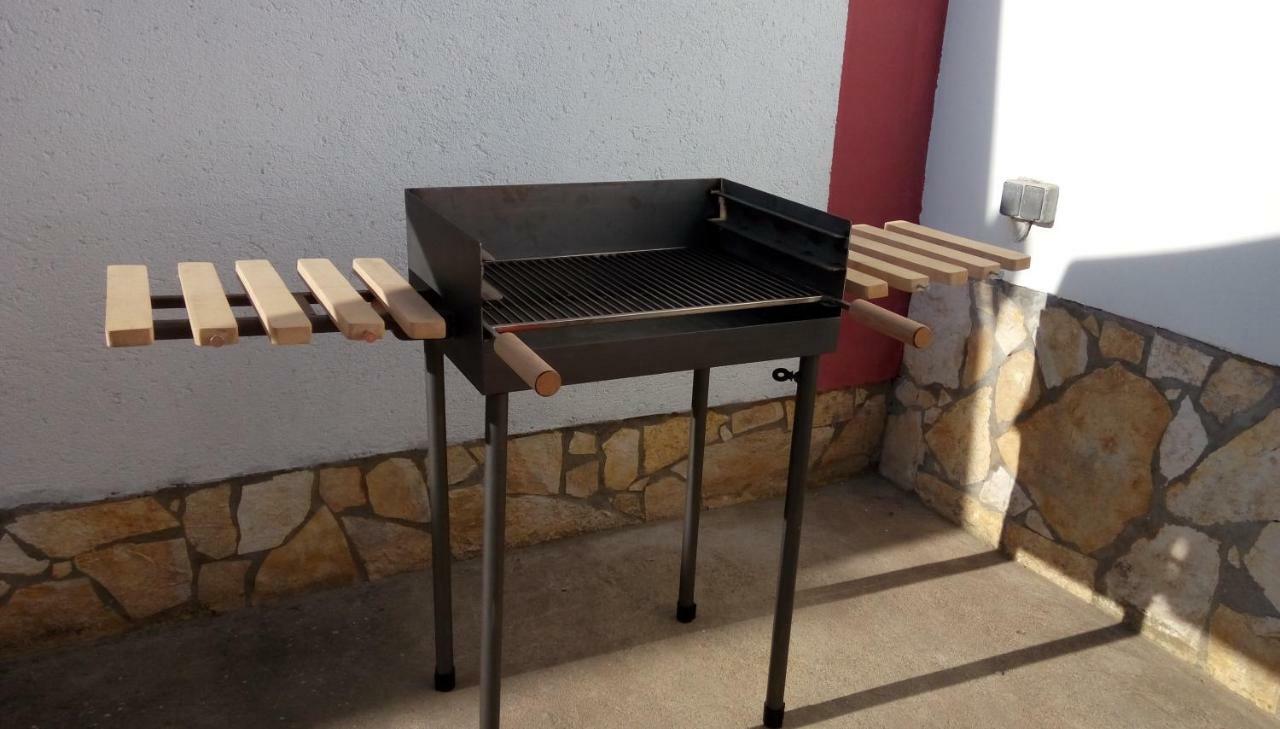 Apartman Tia Osijek Exteriör bild